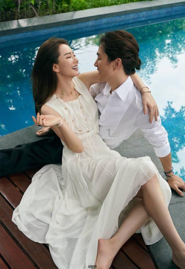 闪亮派对上的女孩